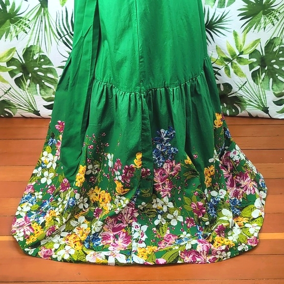 NY&Co Green Floral Maxi Tiered V-Neck Dress (Size: Small) - Picture 8 of 16